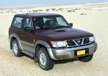 Kratka zderzaka Nissan Patrol Y61